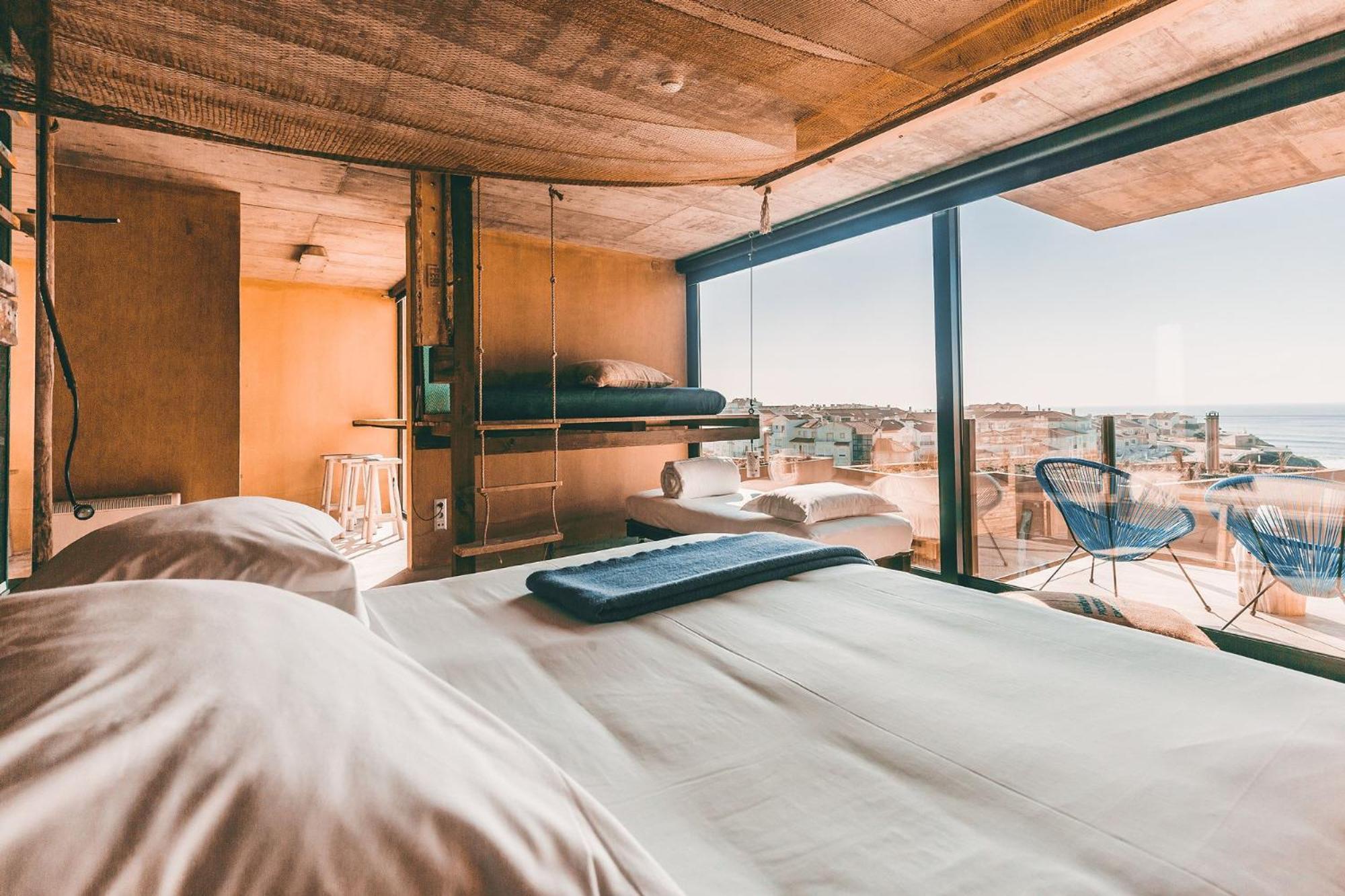 Noah Surf House Portugal Hotel Santa Cruz  Værelse billede