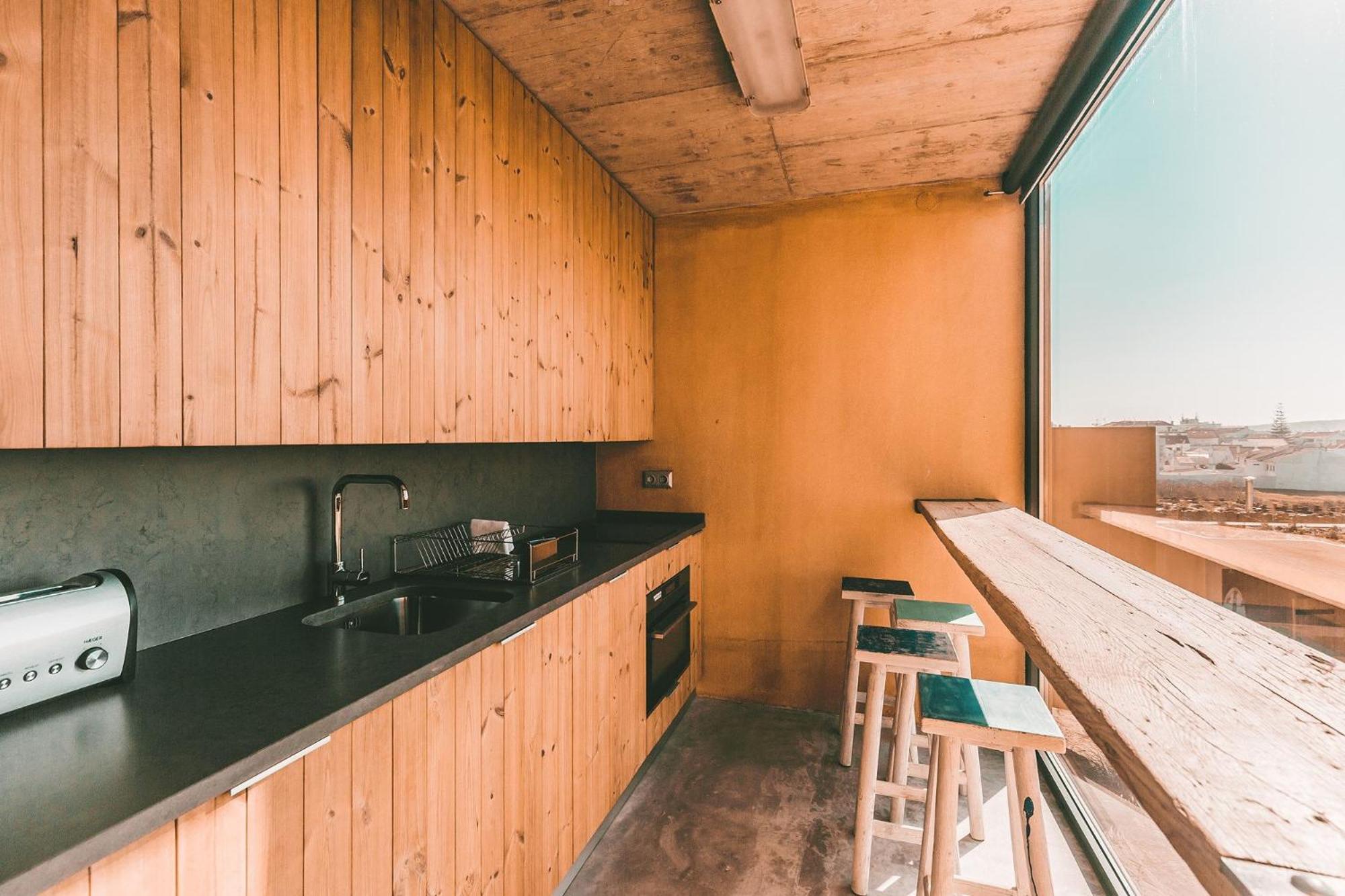 Noah Surf House Portugal Hotel Santa Cruz  Værelse billede